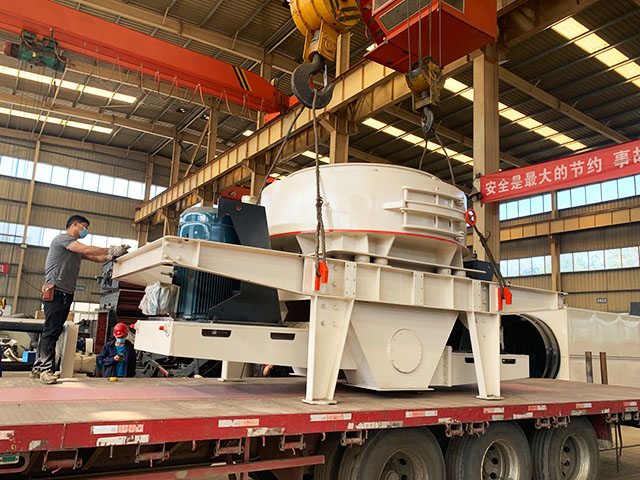 重慶客戶訂購(gòu)中意制砂機(jī)設(shè)備發(fā)貨