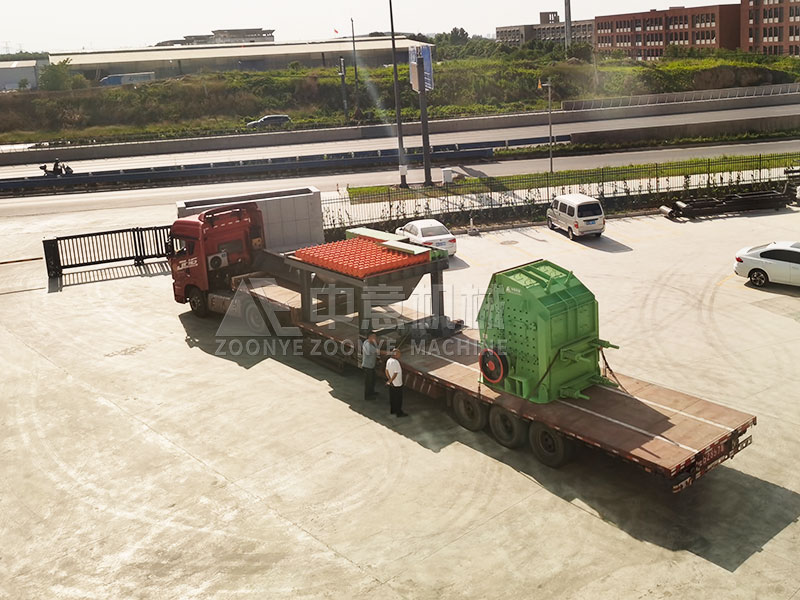 分批次已裝車完成 準(zhǔn)備出發(fā).jpg 分批次已裝車完成 準(zhǔn)備出發(fā).jpg