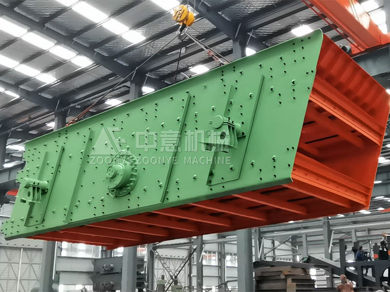 振動(dòng)篩分機(jī).jpg 振動(dòng)篩分機(jī).jpg