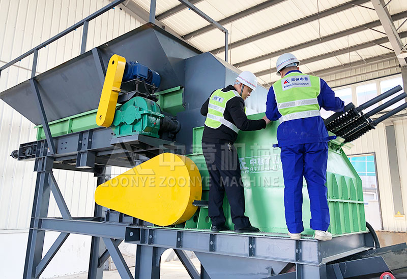 鏈板輸送機+破袋機.jpg 鏈板輸送機+破袋機